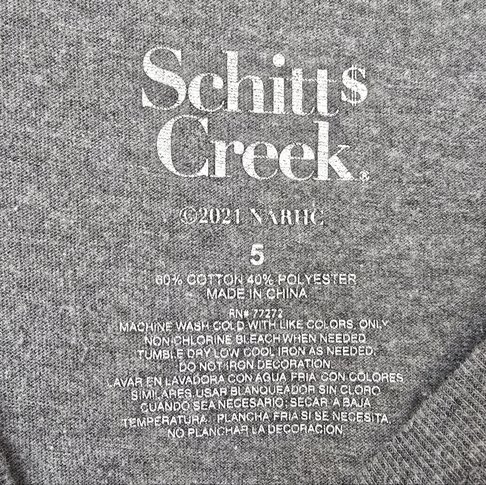 Torrid Schitt's Creek T-shirt 5X - Picture 2 of 6
